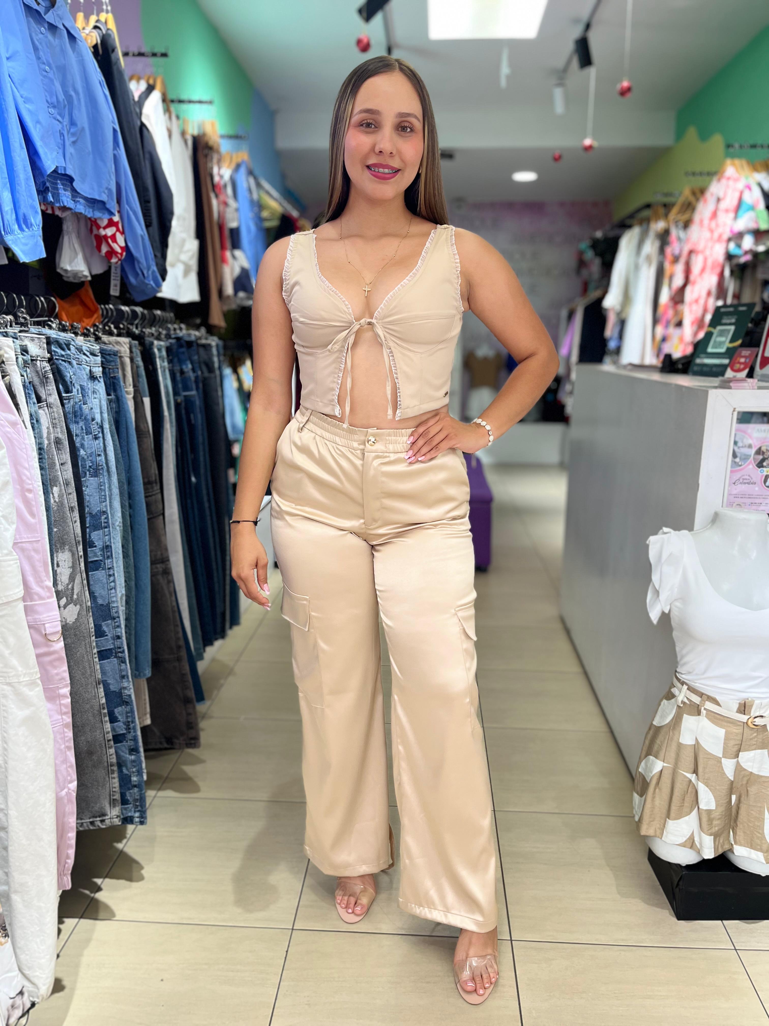 pantalon cargo tipo satin
